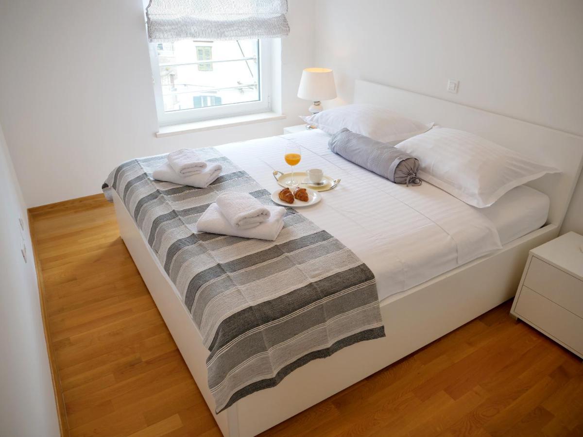 Furioso Apartments Split Buitenkant foto